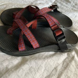 Women’s red and blue chacos sandals